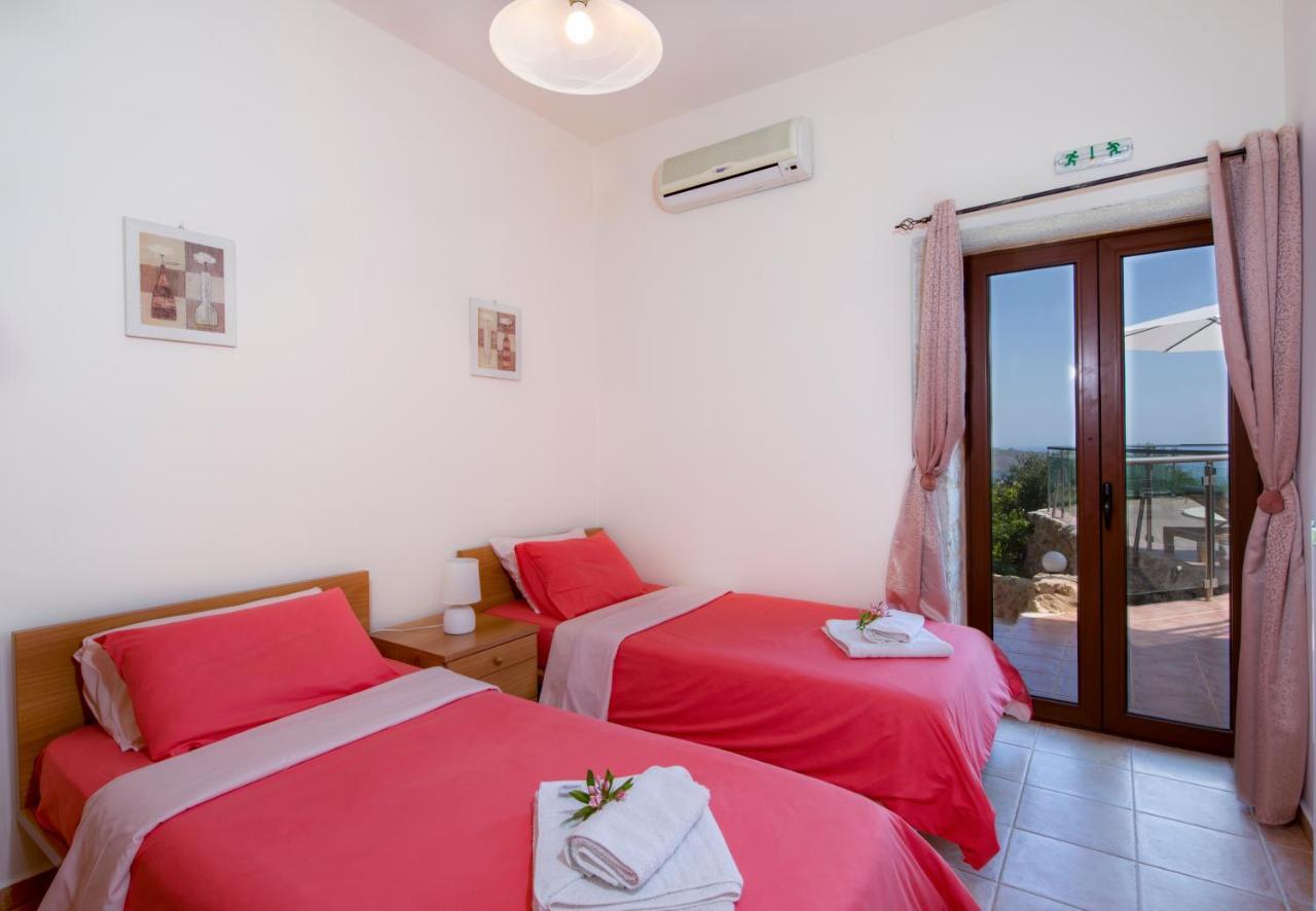 Villa Kourouni Stalós Екстериор снимка
