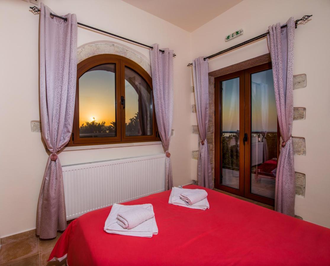 Villa Kourouni Stalós Екстериор снимка