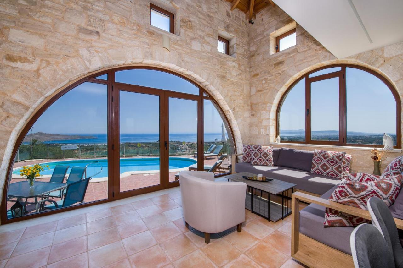 Villa Kourouni Stalós Екстериор снимка